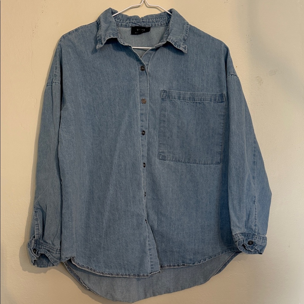 Women’s denim button down shirt - size extra small